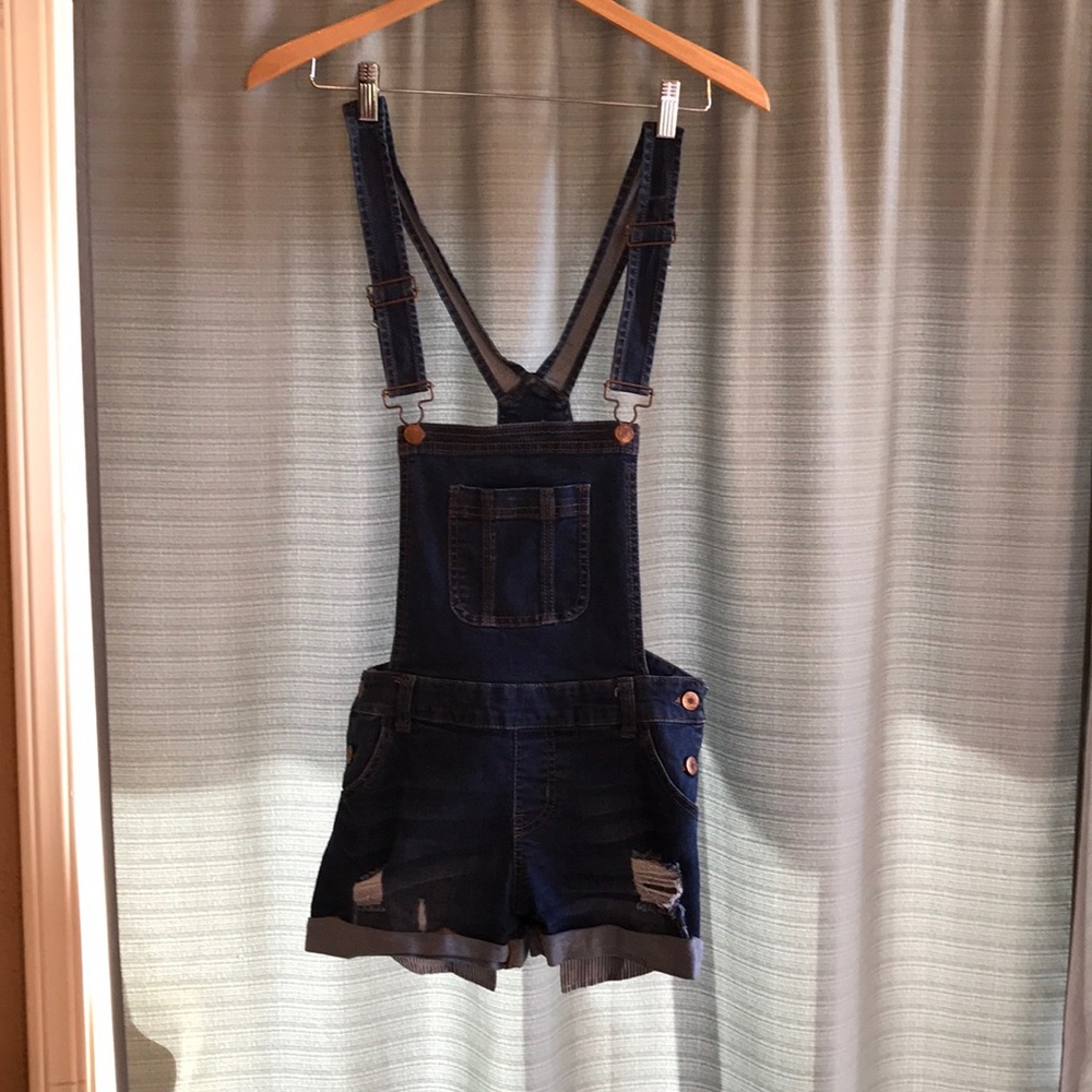 Forever21 overall shorts